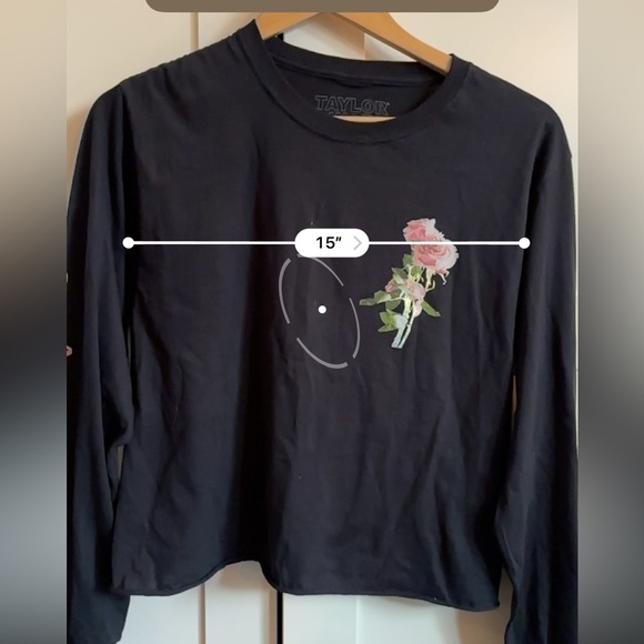 Black Flower Cropped Long Sleeve Tee | Official Taylor Swift Merch - Picture 5 of 6